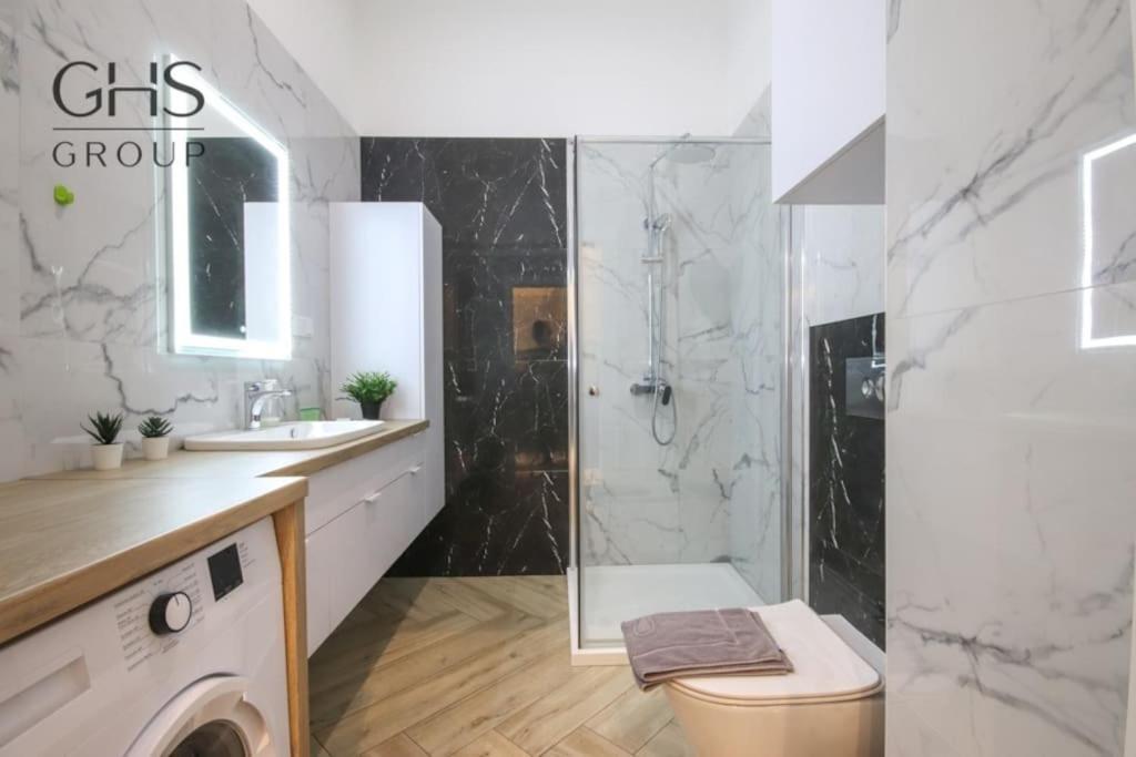 Piekny Apartament W Zabytkowej Kamienicy كراكوفيا المظهر الخارجي الصورة